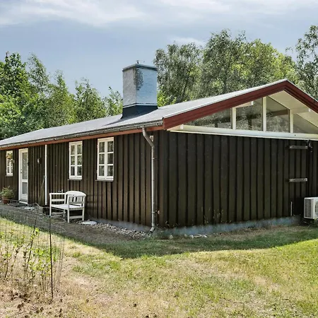 Vakantiehuis Three Generation Summer House In Colourful Style Nykøbing Sjælland